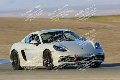 media/Oct-16-2022-Speed Ventures (Sun) [[7df72c9f09]]/Red/Session 1 (Phil Hill)/
